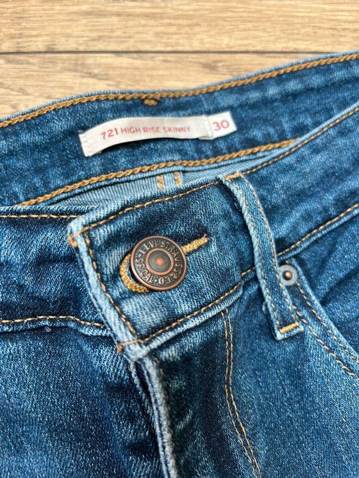 Jean slim Levis bleu foncé. Taille 36 taille haute 721 skinny - photo numéro 2