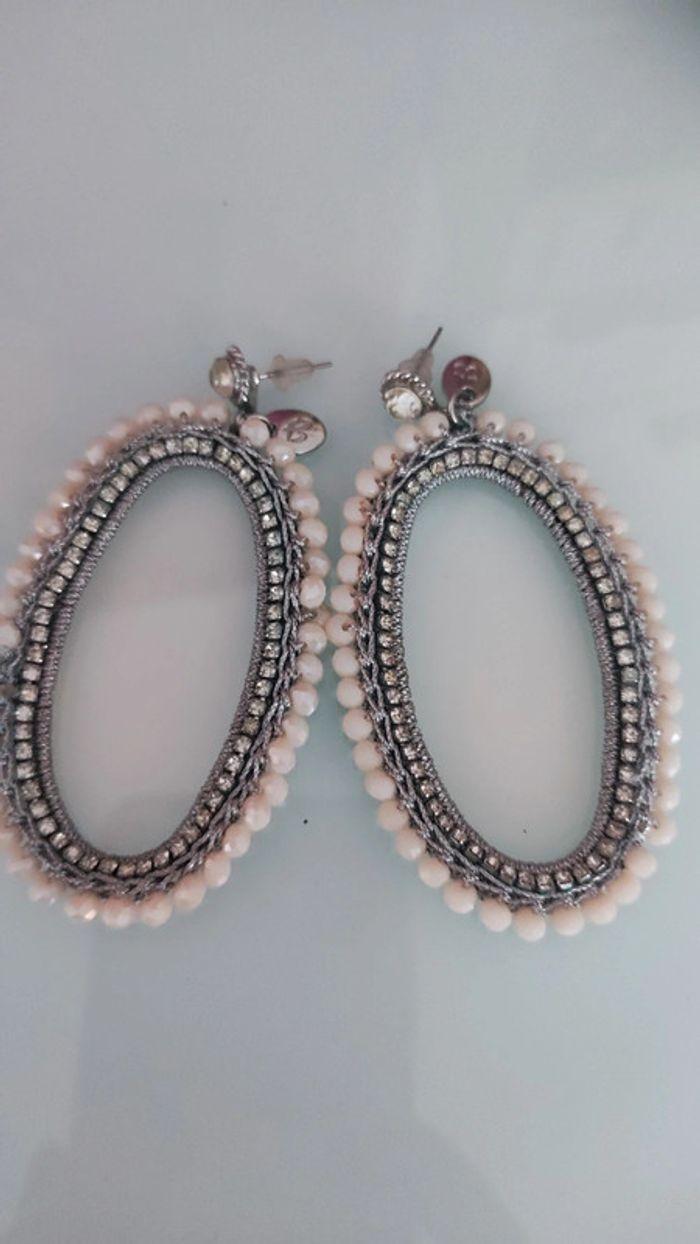 Boucles d'oreilles perles et strass ovales - photo numéro 5