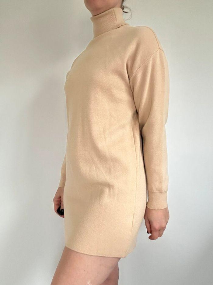 Robe pull beige élégante – Chic et confortable, taille 36/38, très bon état 💖 - photo numéro 4