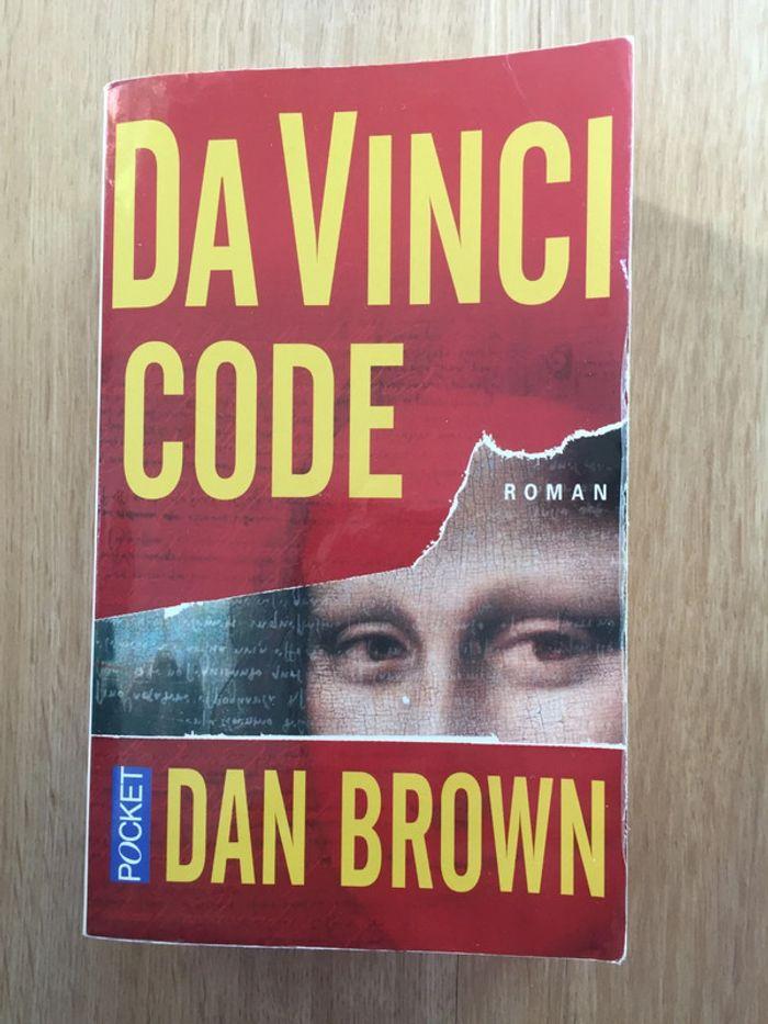 Roman “ Da Vinci code” de Dan Brown - photo numéro 1