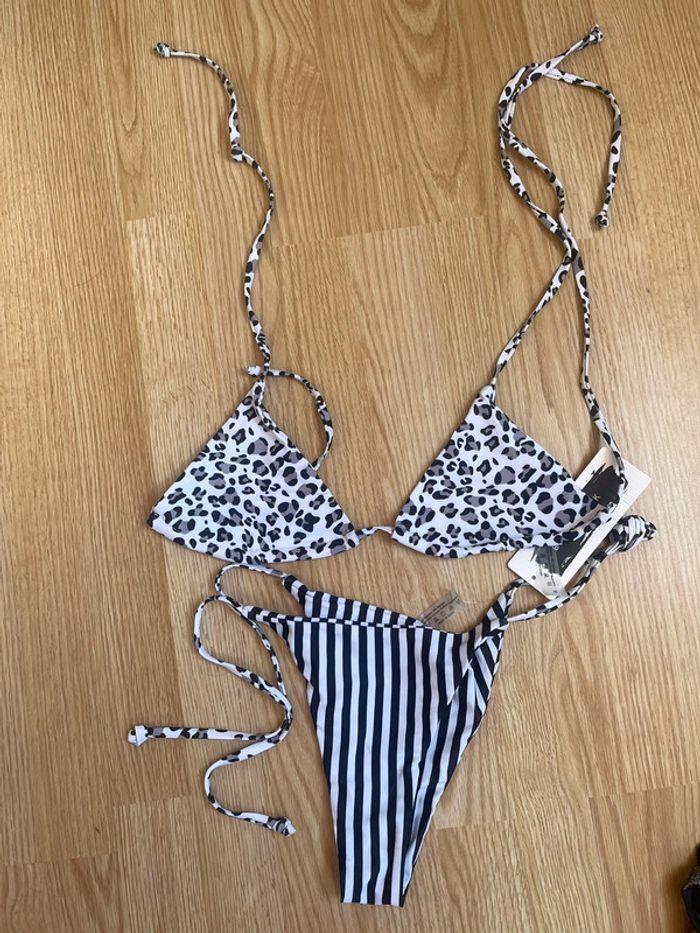 Maillot de bain noir & blanc neuf