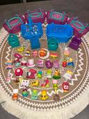 Lot de 34 Shopkins + 10 Paniers