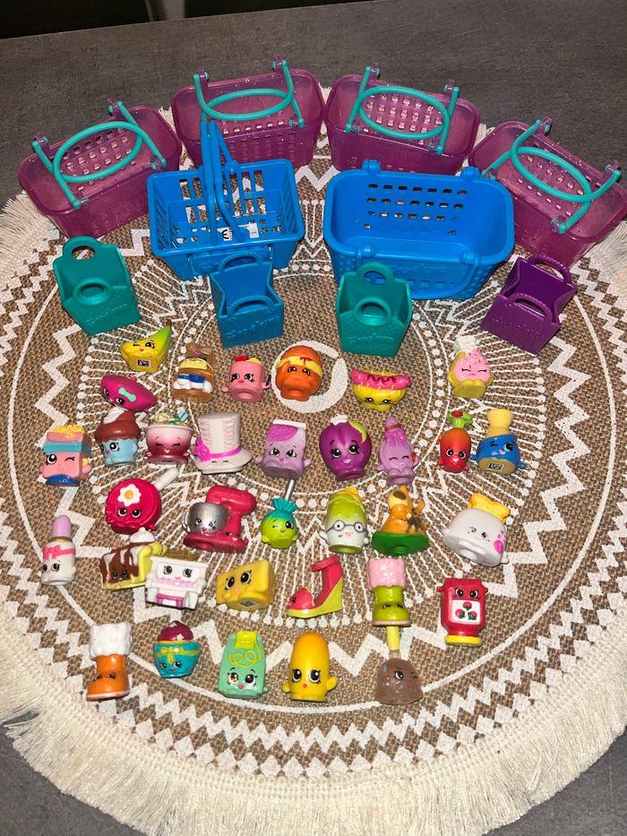 Lot de 34 Shopkins + 10 Paniers - photo numéro 1