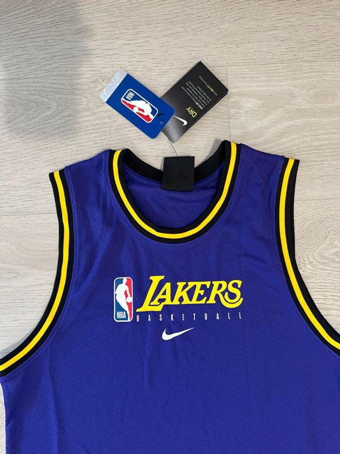 T-Shirt Nike Lakers - photo numéro 4