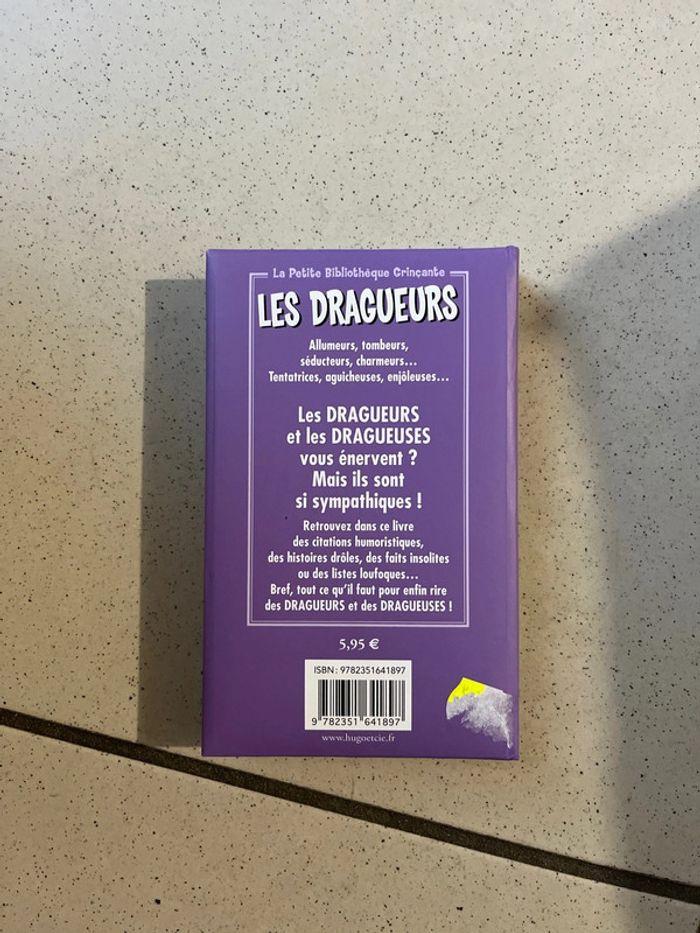 La petite bibliothèque grinçante les dragueurs - photo numéro 2