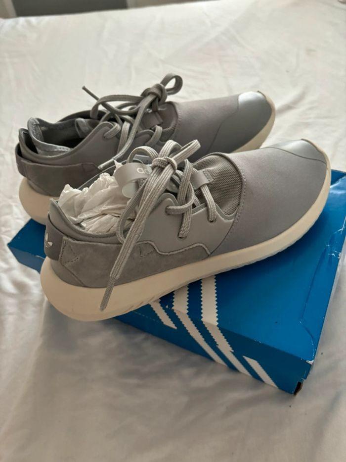 Tubular entrap W Adidas grise 38 - photo numéro 2