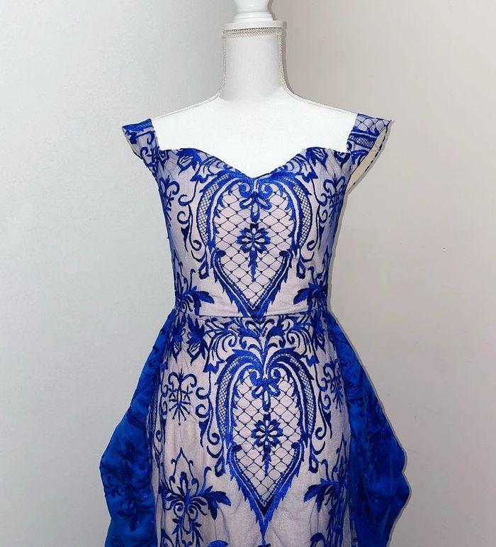 Robe bleu fiancaille - photo numéro 2