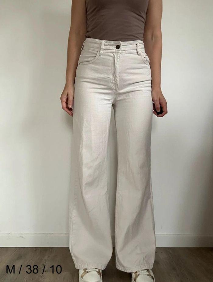 Jean droit wide leg beige Bershka – Tendance et décontracté, taille 38, très bon état 💖 - photo numéro 2