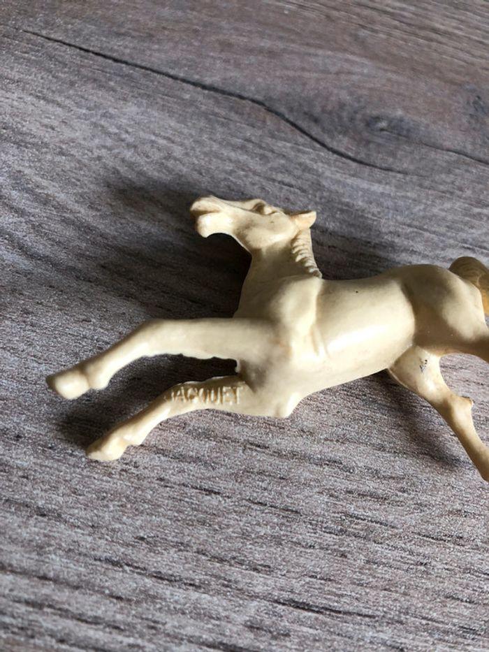 Ancienne figurine publicitaire Jacquet , cheval blanc - photo numéro 4