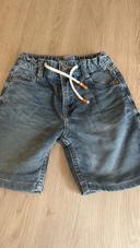 Short jeans Mango taille 4/5 ans