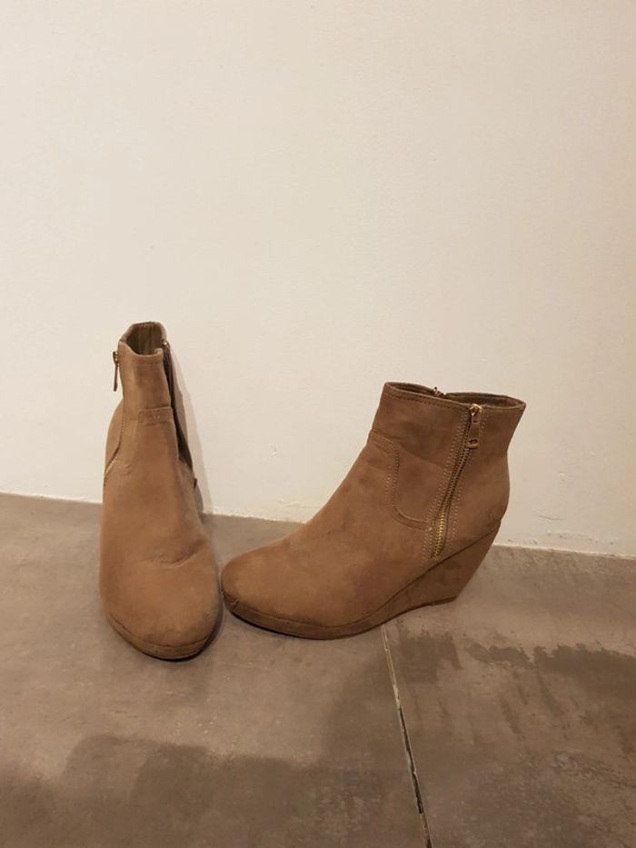 Bottines compensées marron effet daim - photo numéro 1