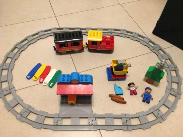 Le train à vapeur Lego Duplo 10874 - photo numéro 3