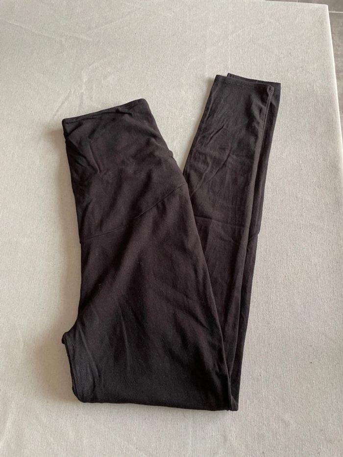 Legging maternité noir Kiabi taille 38/40 - photo numéro 1