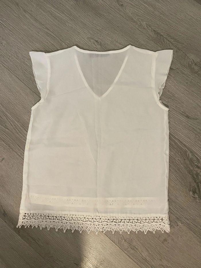 Blouse à manches courtes volant blanc dentelle en bas kiabi taille 36 - photo numéro 5