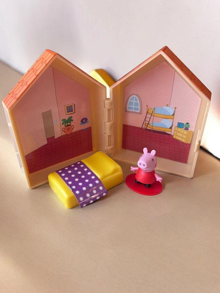 2003 Peppa Pig Abd 7 Maisonnettes avec 7 personnages et accessoires - photo numéro 3