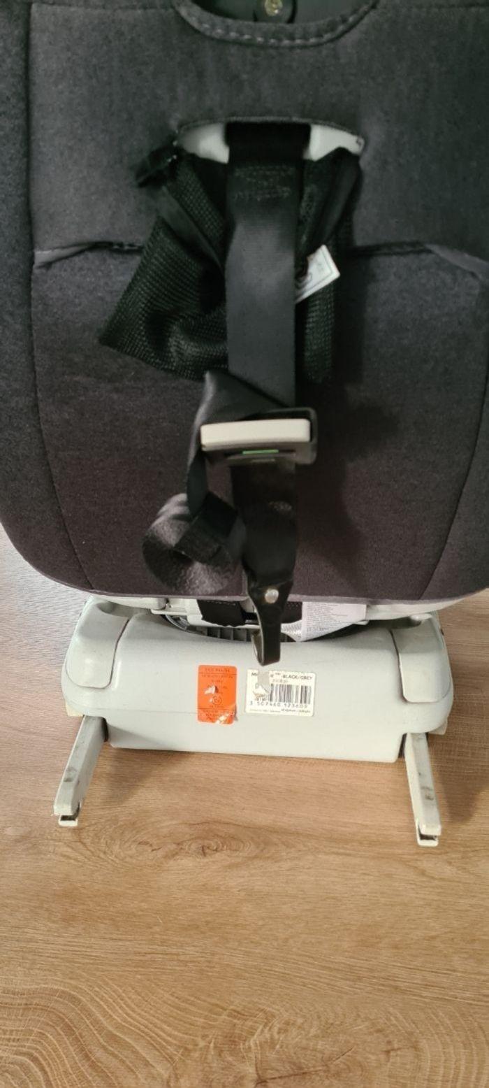 Siege auto isofix pivotant - photo numéro 8