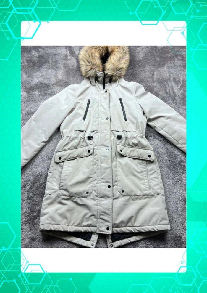 👕 Manteau d’hiver C&A Beige avec Capuche Taille 38-40 L 👕 - photo numéro 1