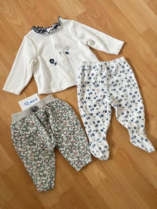 Lot fille pyjama 2 pièces et pantalon /legging- 12 mois (74 cm) - photo numéro 1