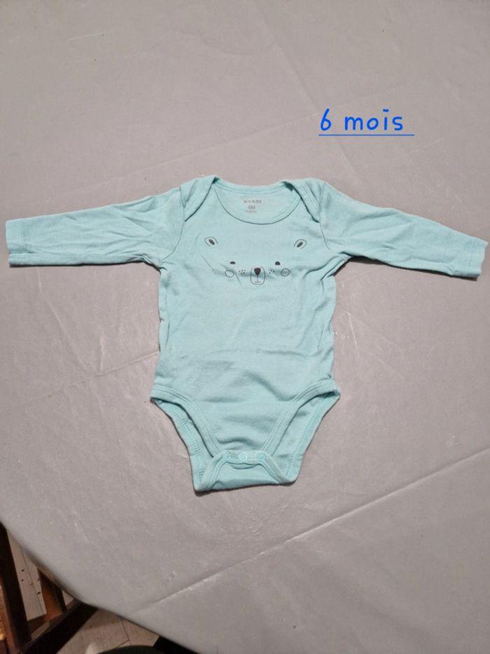 Lot de 10 body 6 mois - photo numéro 10