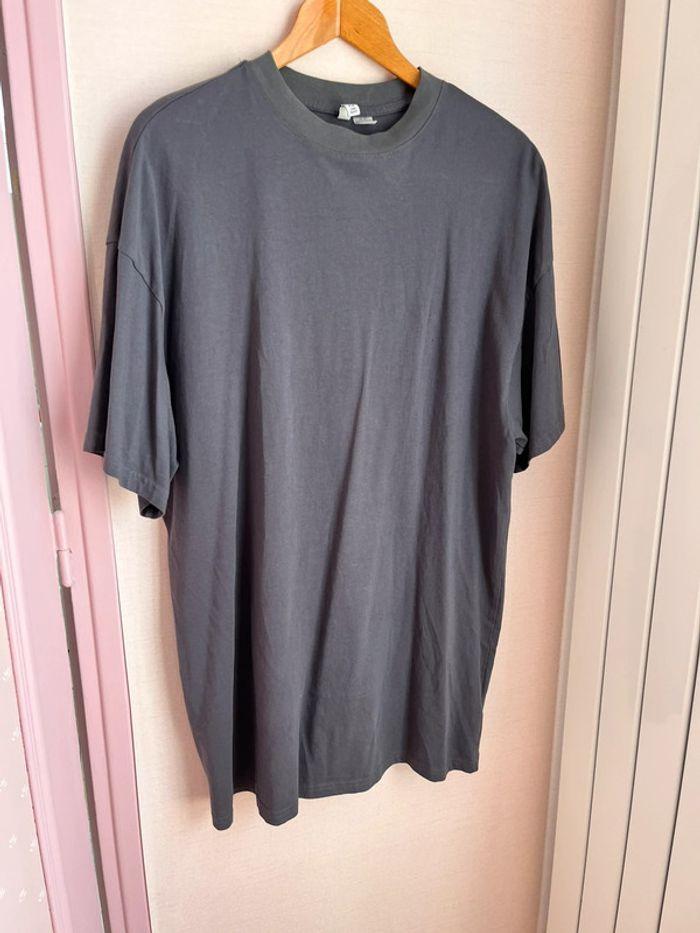 Robe t-shirt taille M/38 - photo numéro 1