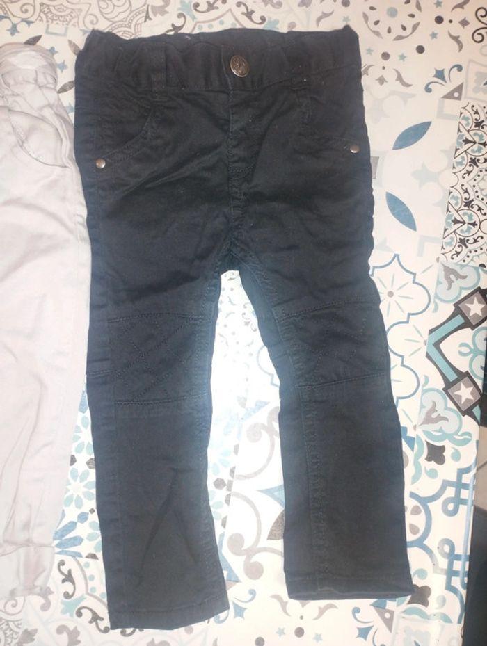 pantalon 18mois tbe