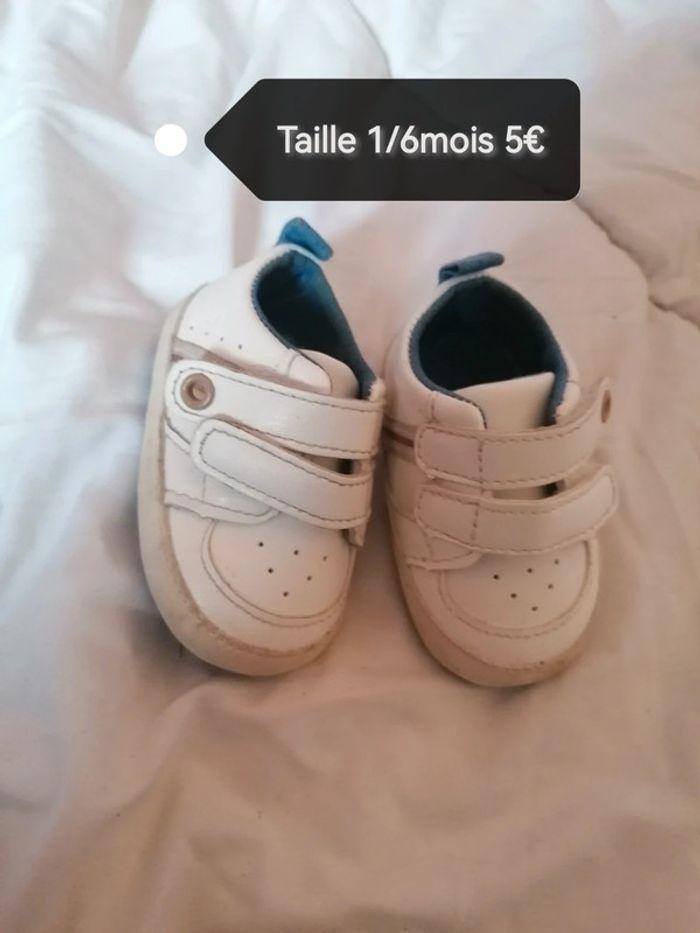 Chaussure bébé - photo numéro 1