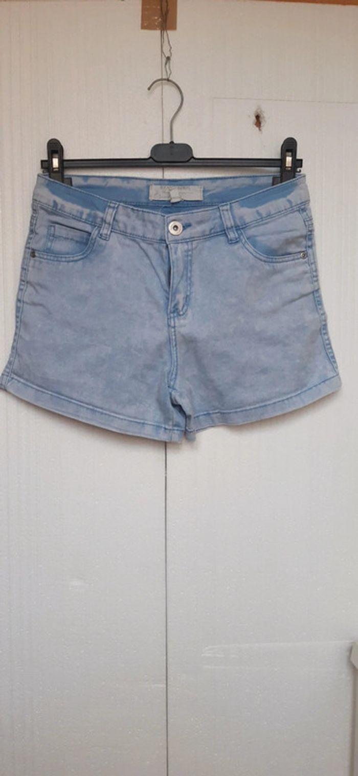 Short en jeans taille haute t 36 S - photo numéro 1