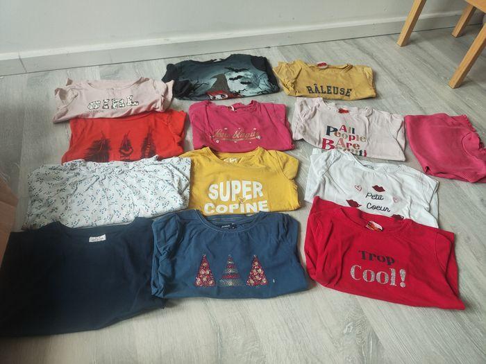 13 SWeat léger manche longue taille 4 ans