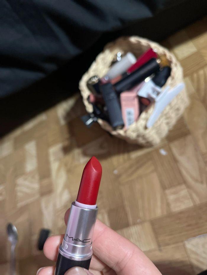 Rouge a lèvre rouge Mac - photo numéro 3