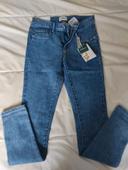 Jean neuf • Only • Taille S longueur 28