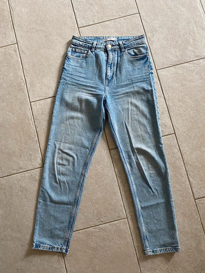 Jeans mom  zara XS - photo numéro 1