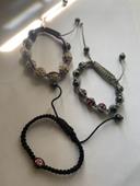 Lot de bracelets