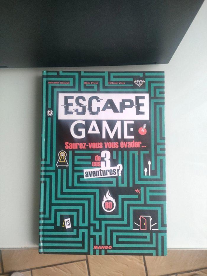 Livre escape game - photo numéro 1