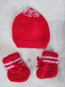 Lot bonnet + chaussettes