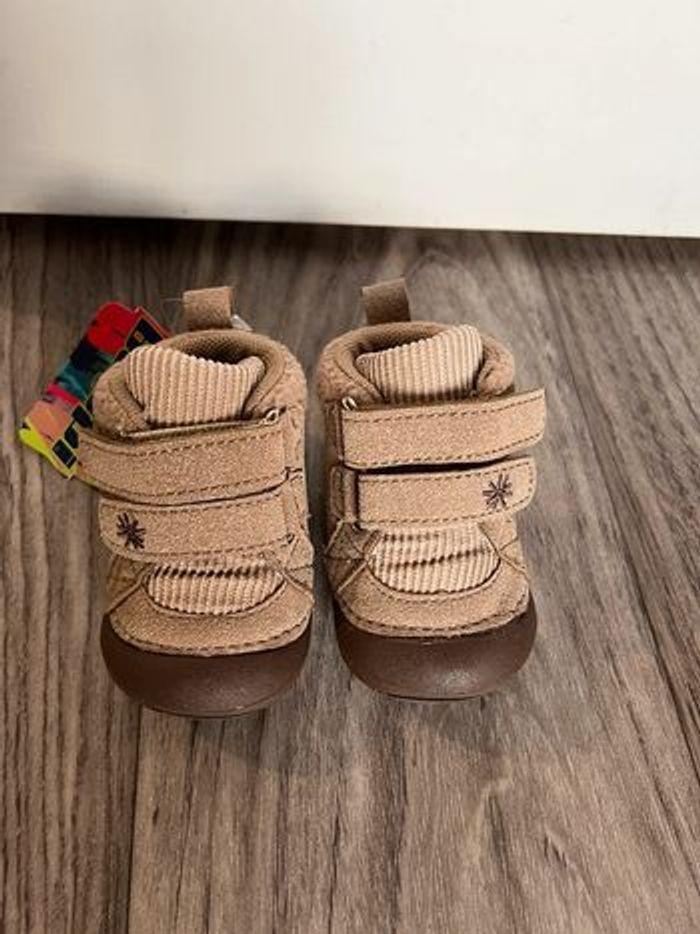 Chaussure bébé taille 16 - photo numéro 2