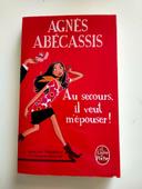 Livre : Au secours il veut m'épouser