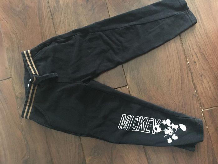 Pantalon jogging Mickey DISNEY taille 5ans - photo numéro 1