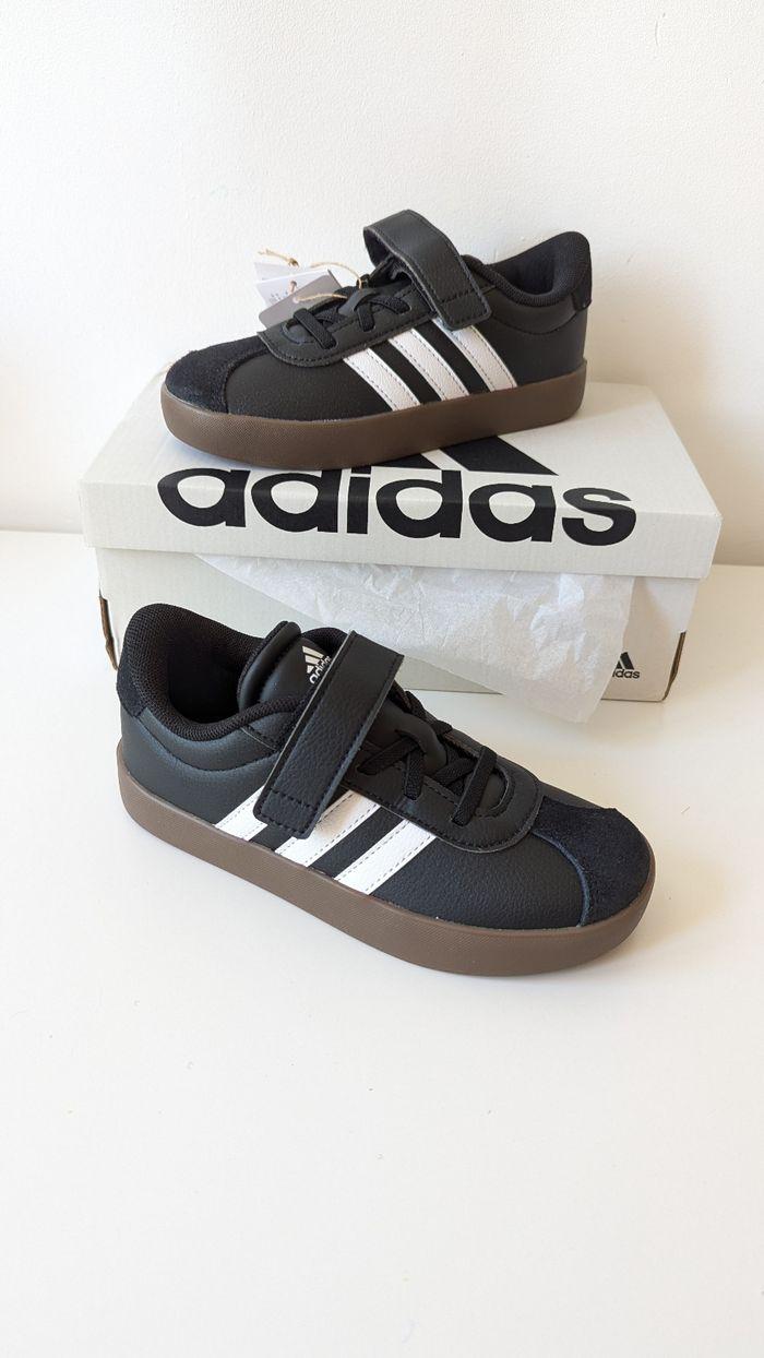 Sneakers Adidas enfant mixte 31 - photo numéro 1