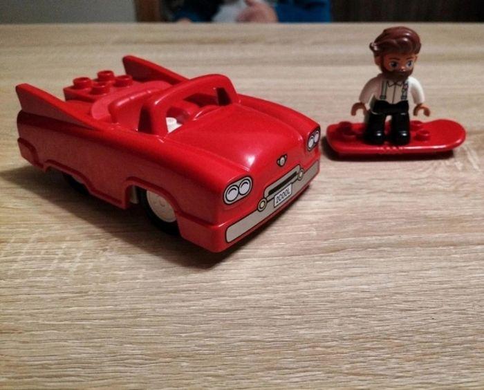 Voiture et snowboard Lego duplo