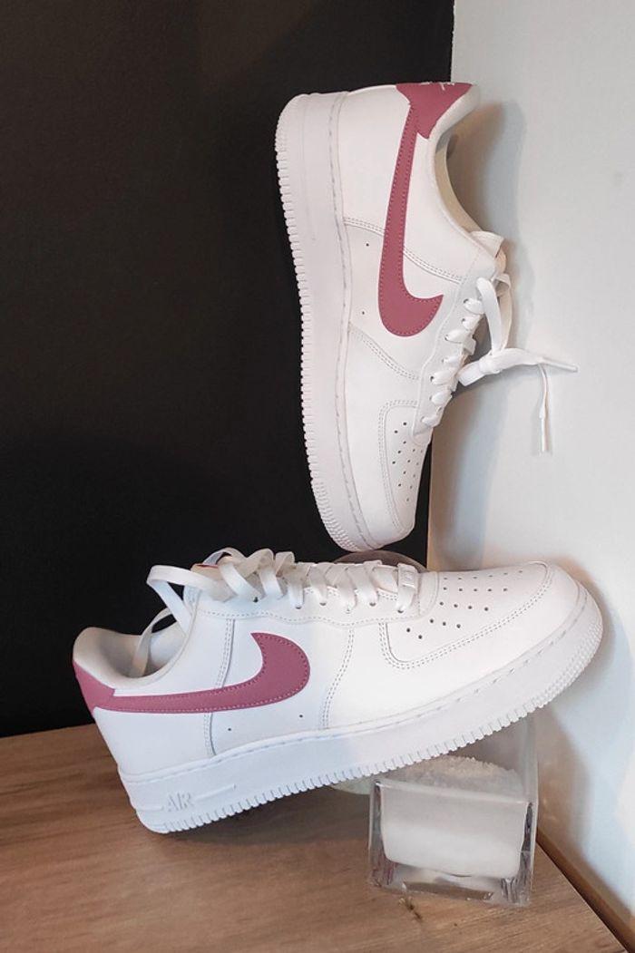 Nike air force 1'07 - photo numéro 1