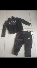 Esnsemble nike