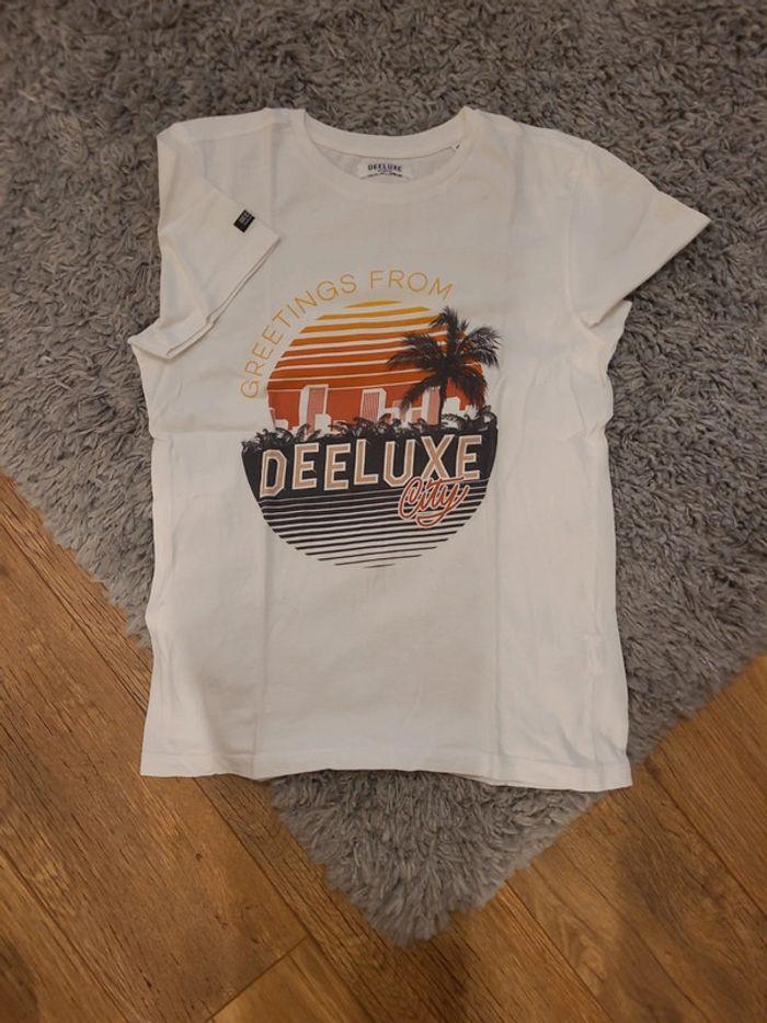 Tee shirt deeluxe t14 ans - photo numéro 1