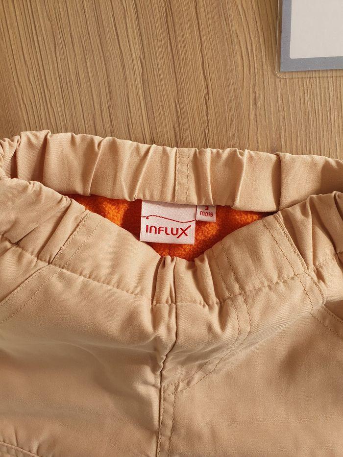 Lot 2 bodys bodies et un pantalon chaud orange, beige
3 mois / influx / in extenso / Gap - photo numéro 6