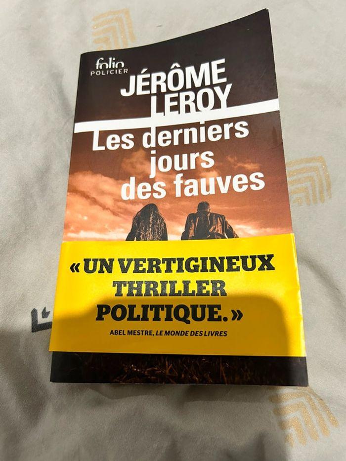 Les derniers jours des fauves Jérôme Leroy - photo numéro 1