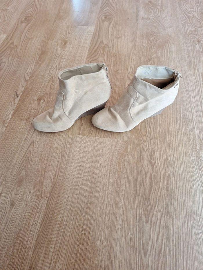 Bottines beige en daim - photo numéro 1