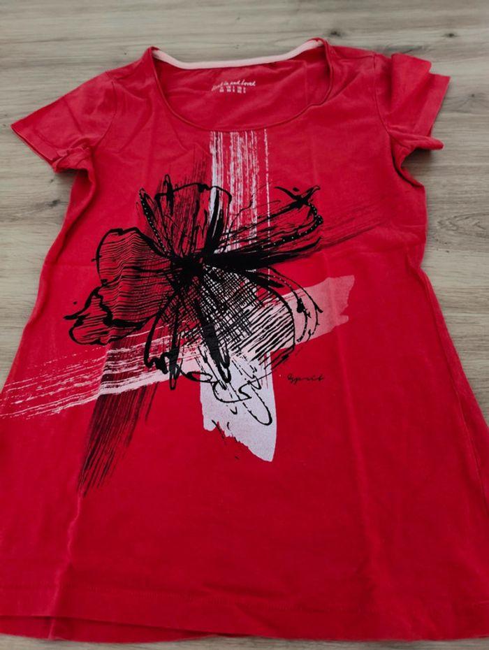 Tee-shirt femme rouge - photo numéro 1