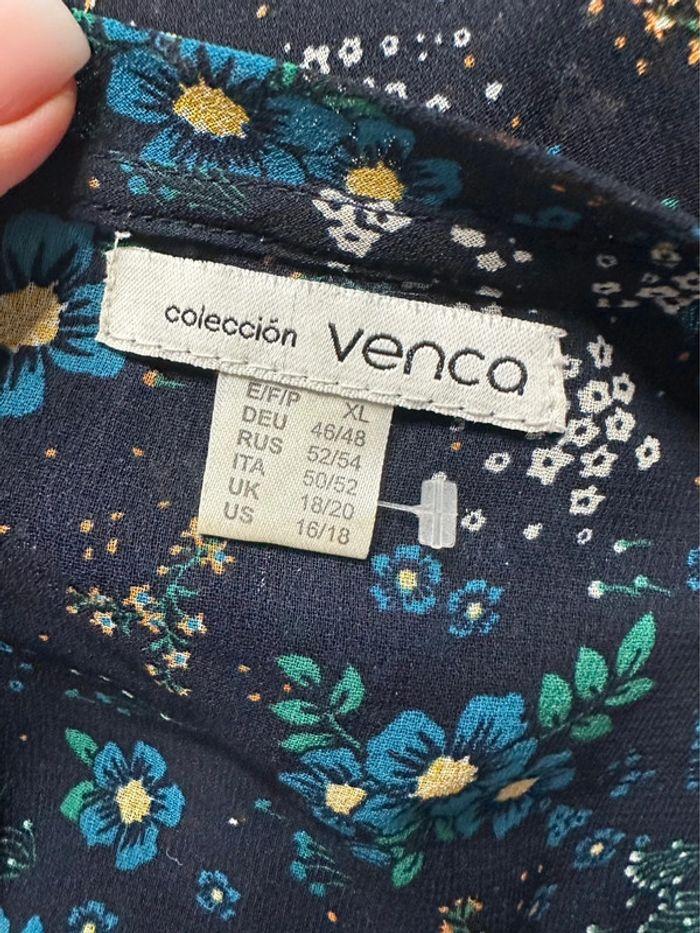 Blouse à fleurs bleue marine et bleue Venca T42 XL - photo numéro 8