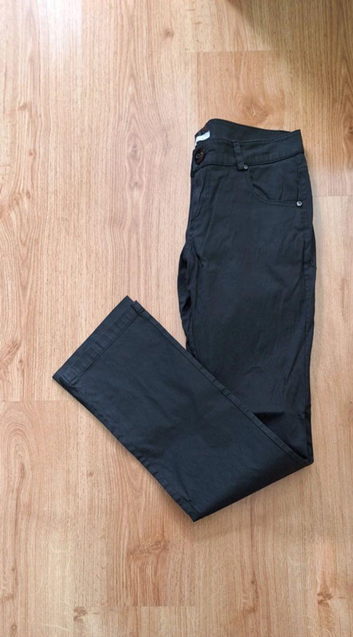 Pantalon femme taille 38 - photo numéro 1