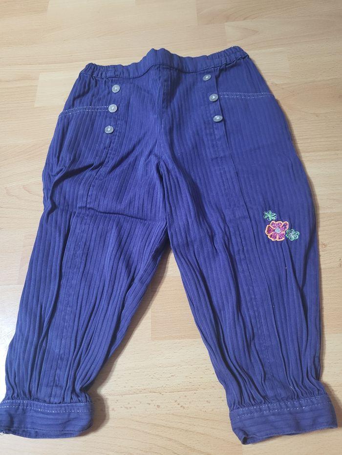 Pantalon taille 23 mois