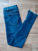 Jeans slim taille 38